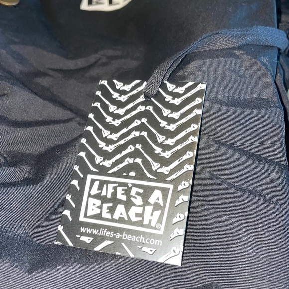 Life’s A Beach Men’s Nylon Coach Jacket - Picture 4 of 8